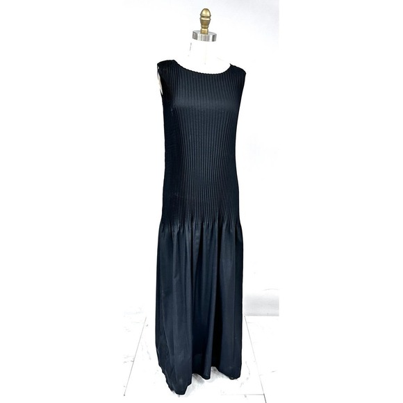 Issey Miyake Dresses & Skirts - VTG Issey Miyake Japan Black  Maxi Dress Micro Pleated  S/L O/S